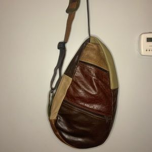 Vintage brown/tan leather cross body bag